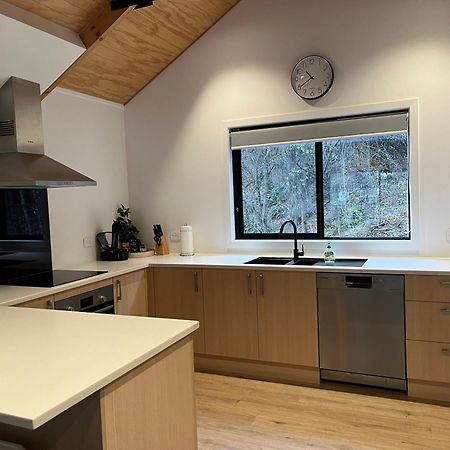 Queenstown Central - Walk To Town - Free Parking - Wifi And Smart Tv - Gym Exterior foto