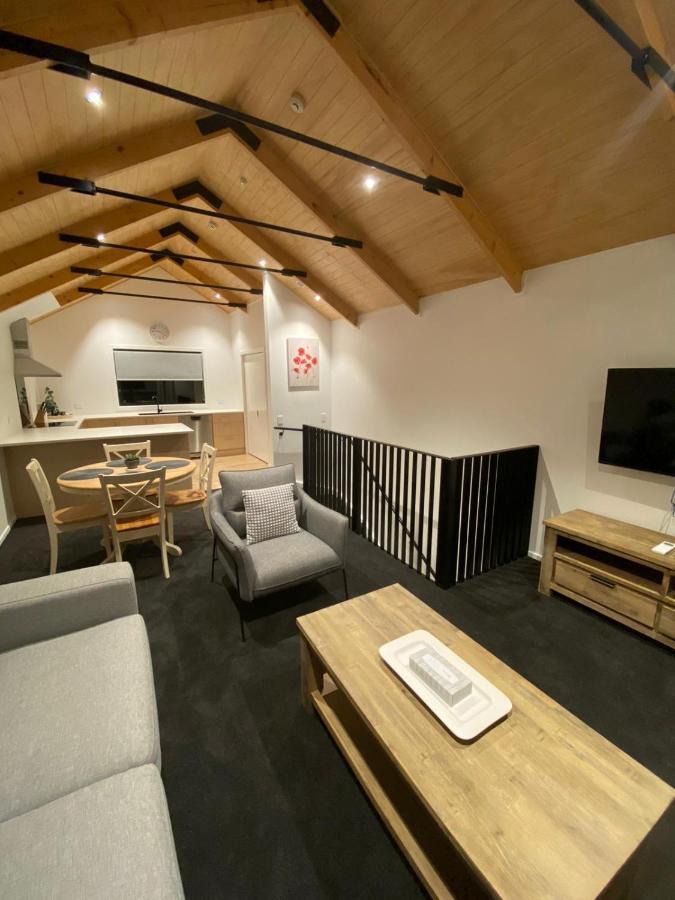 Queenstown Central - Walk To Town - Free Parking - Wifi And Smart Tv - Gym Exterior foto