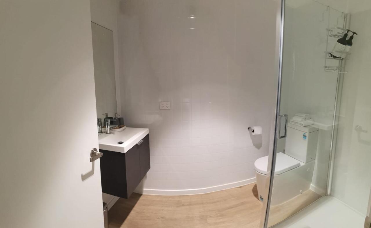 Queenstown Central - Walk To Town - Free Parking - Wifi And Smart Tv - Gym Exterior foto
