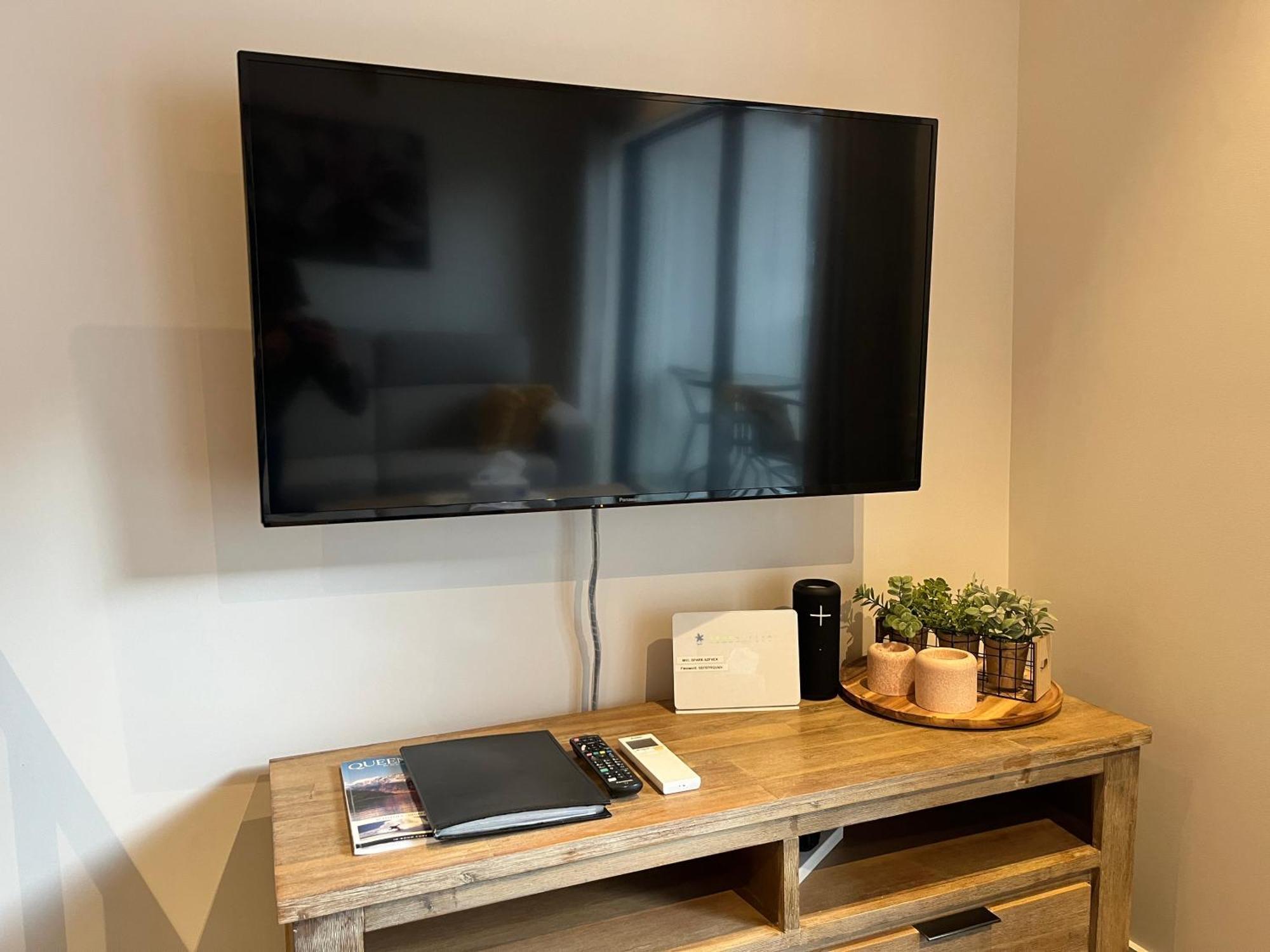 Queenstown Central - Walk To Town - Free Parking - Wifi And Smart Tv - Gym Exterior foto